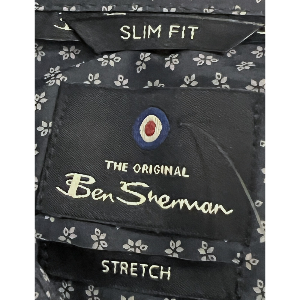 Ben Sherman Dress Shirt Men Size M Long Sleeve Blue Floral Button Up Classic NWT - Picture 2 of 10